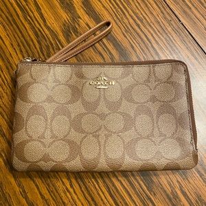 Coach leather wristlet purse